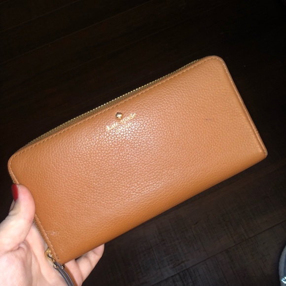 Tan Kate Spade Wallet - Picture 1 of 4